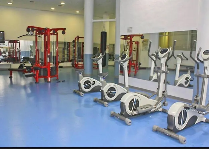 Waterfront Apartment Εστεπόνα