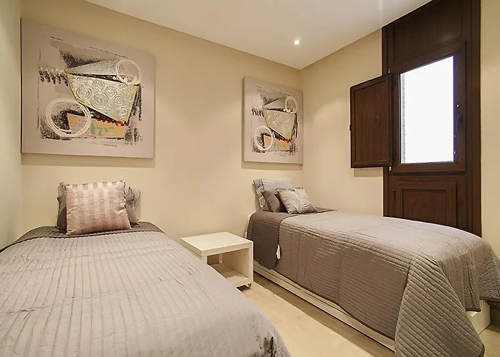 Waterfront Apartment *